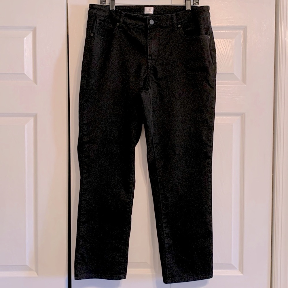 FREE WITH PURCHASE 
Dress Barn, black stretch jeans, size 14 petite, EUC